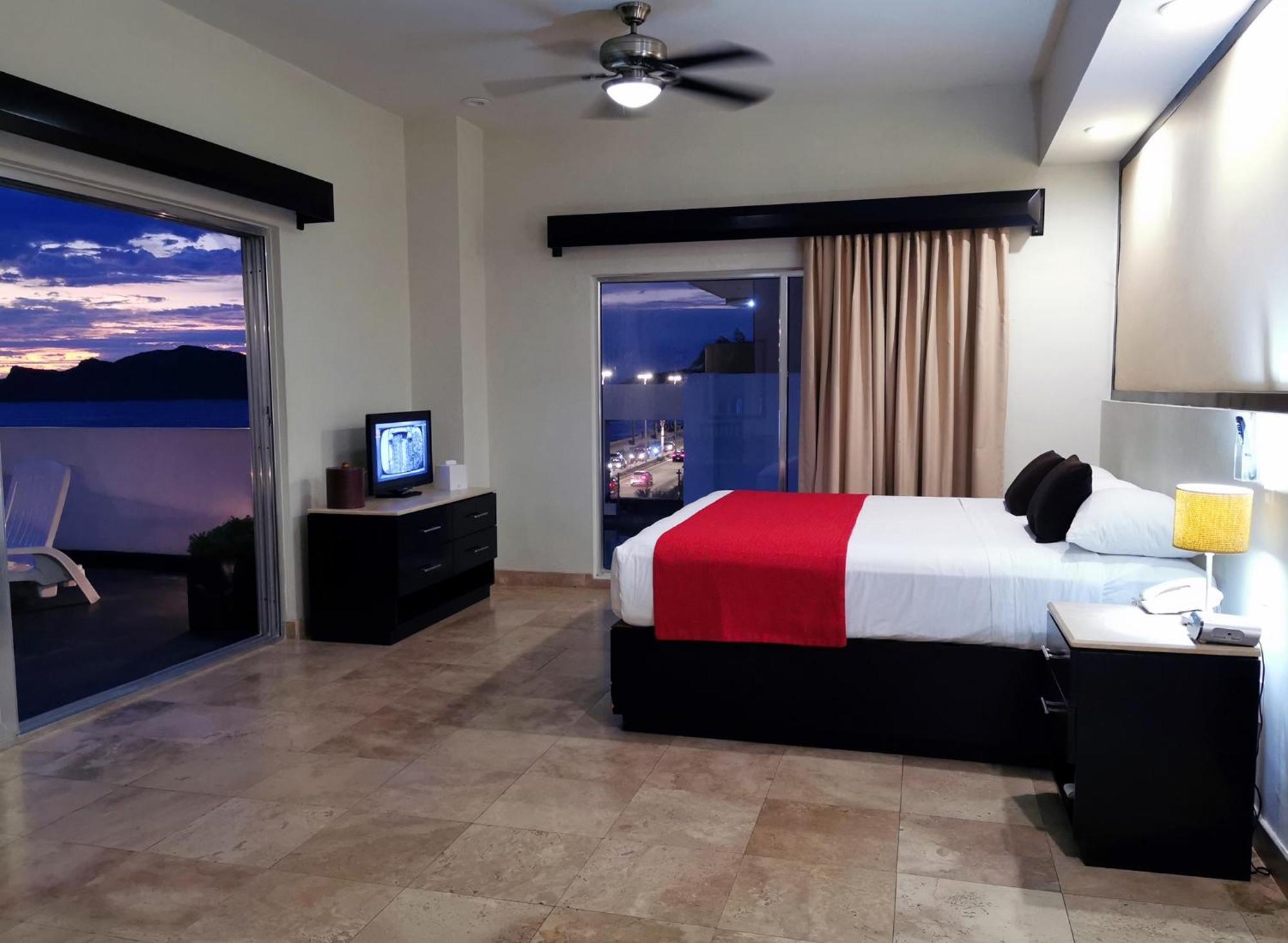 Coral Island Beach View Hotel Mazatlan Ngoại thất bức ảnh